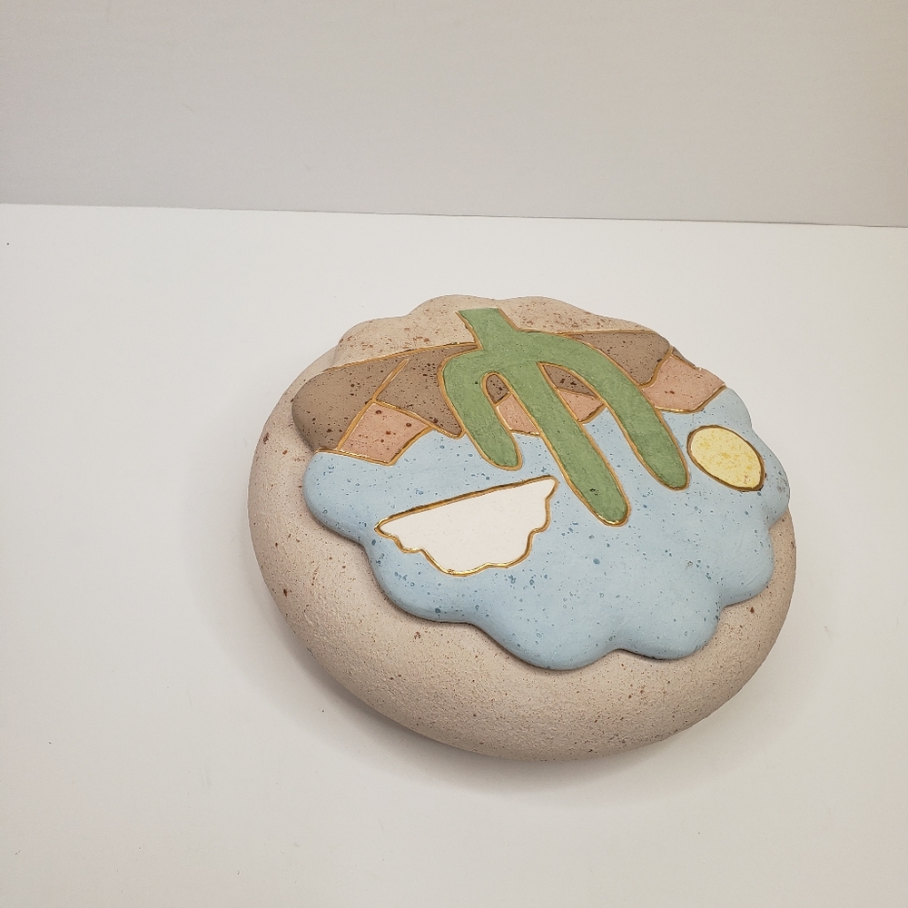 Vintage Cactus Ceramic Bowl With Lid - Picture 10 of 11